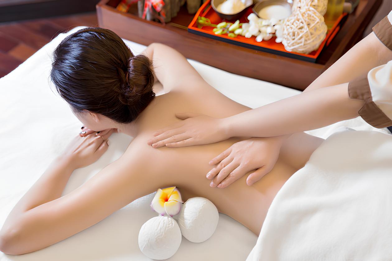 🌸 60-Minute Full Body Massage – A Deep Relaxation Experience: $129